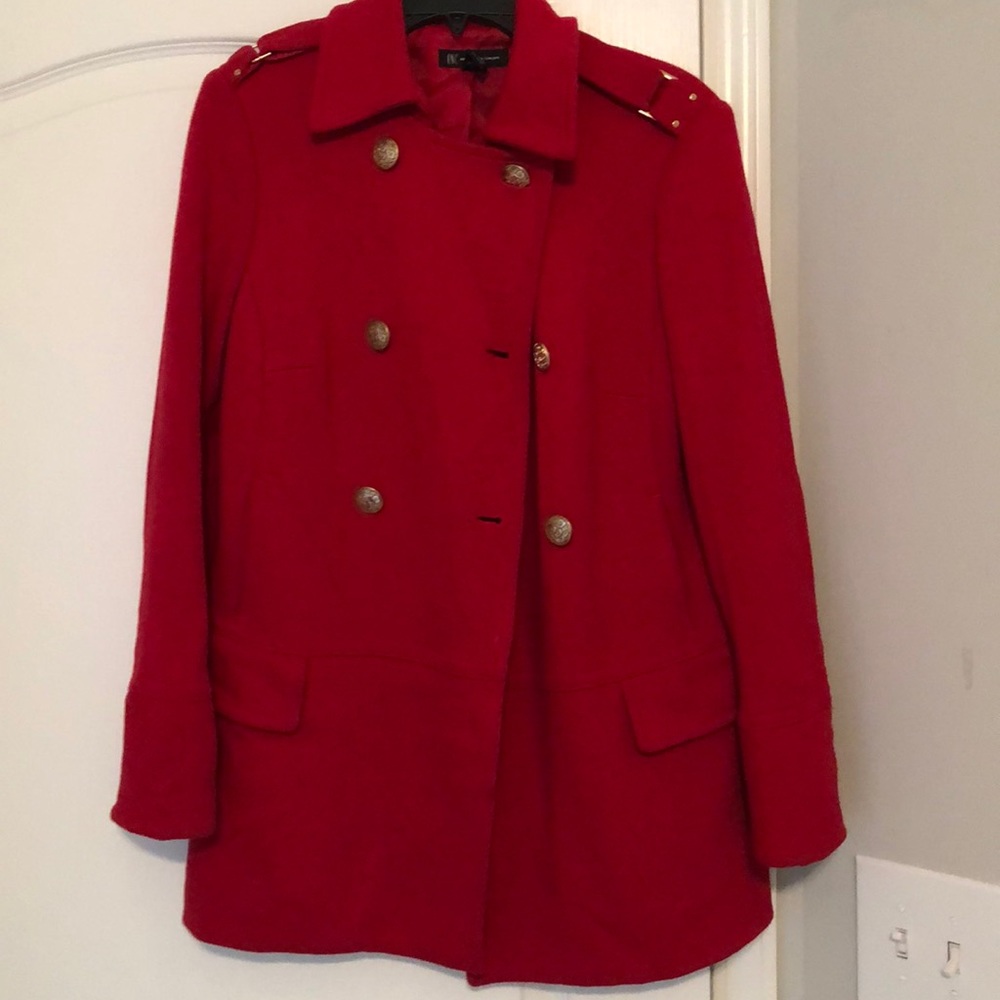 Gorgeous peacoat!